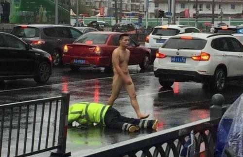 Naked man kicked a police man
