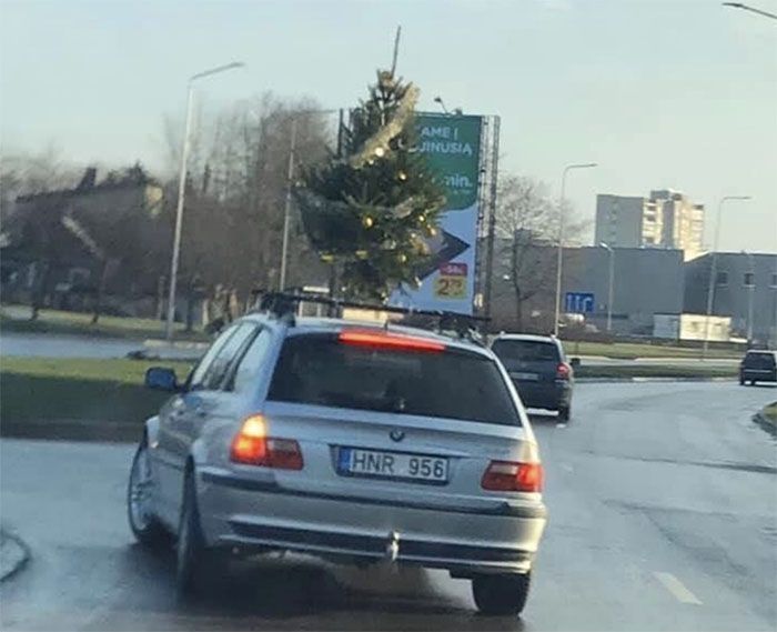Christmas tree car