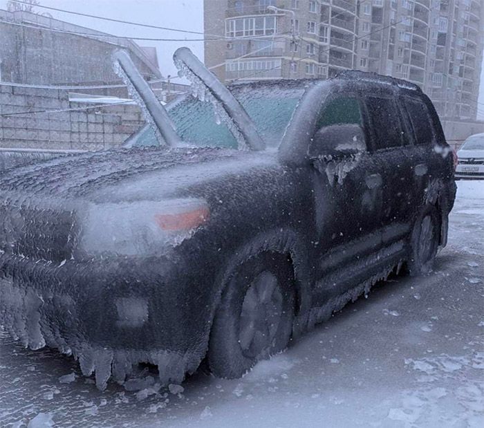 Icicle car